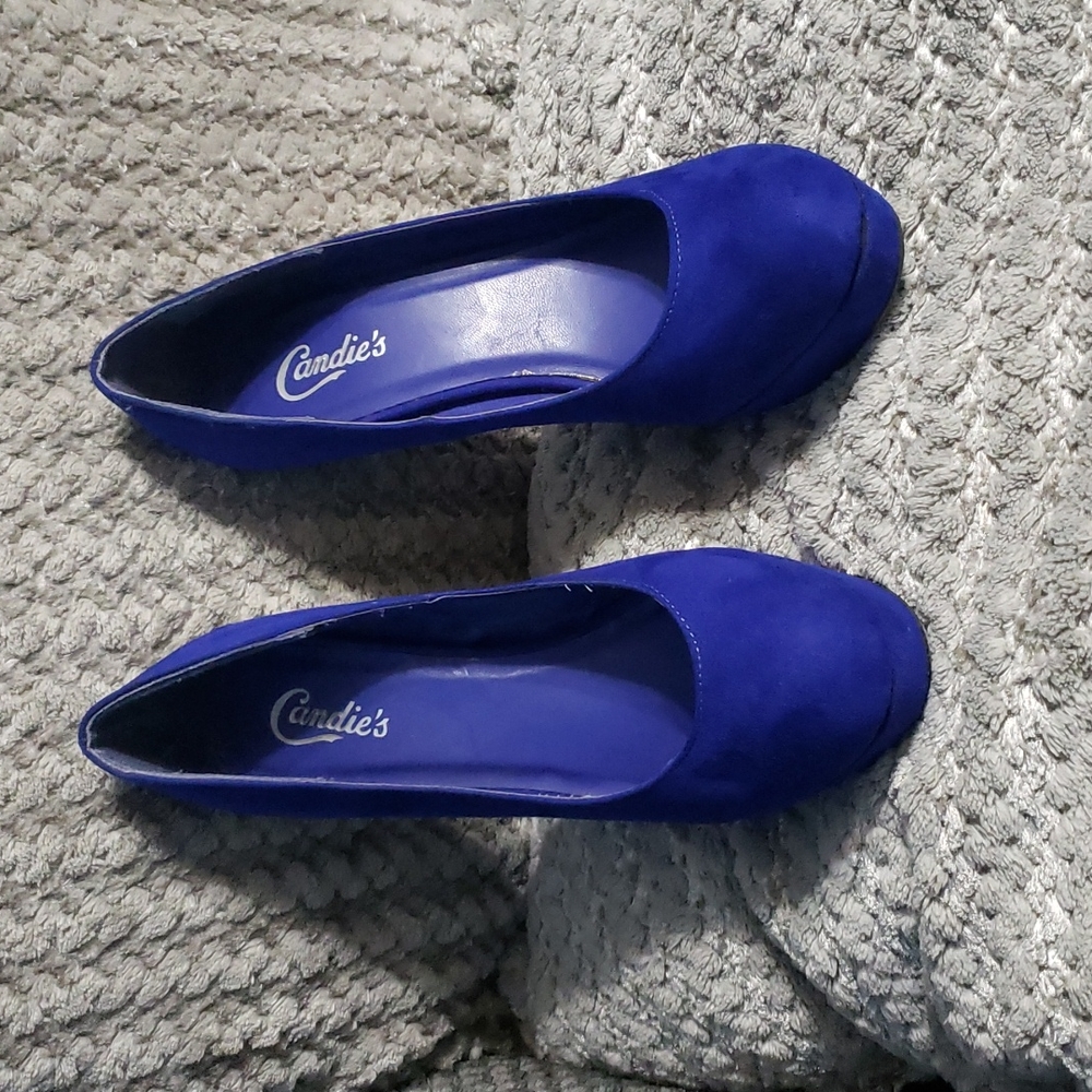 Candie's Royal Blue platform heels